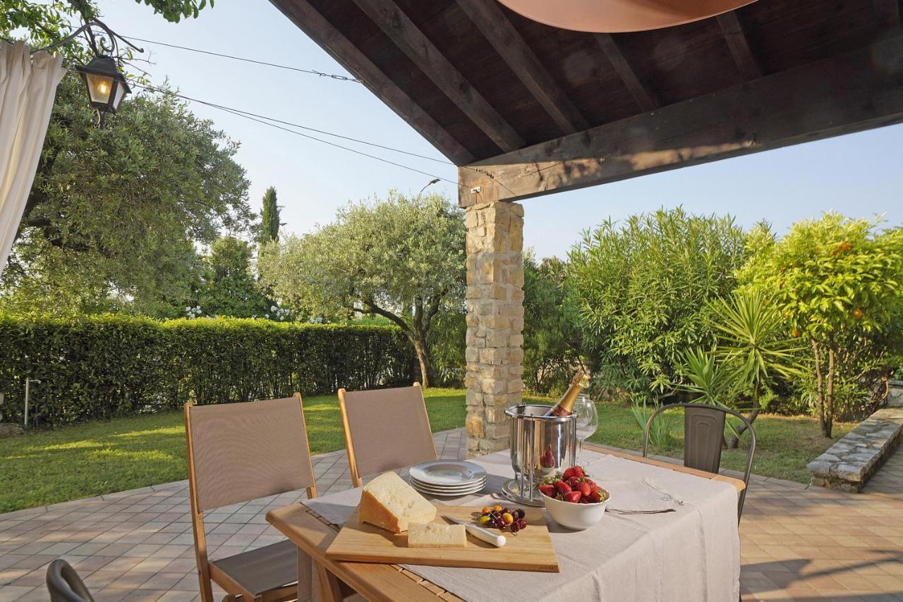 טוסקולנו מדרנו Villa Bouganville מראה חיצוני תמונה