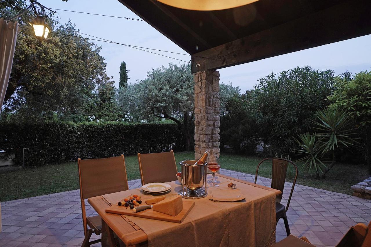 טוסקולנו מדרנו Villa Bouganville מראה חיצוני תמונה